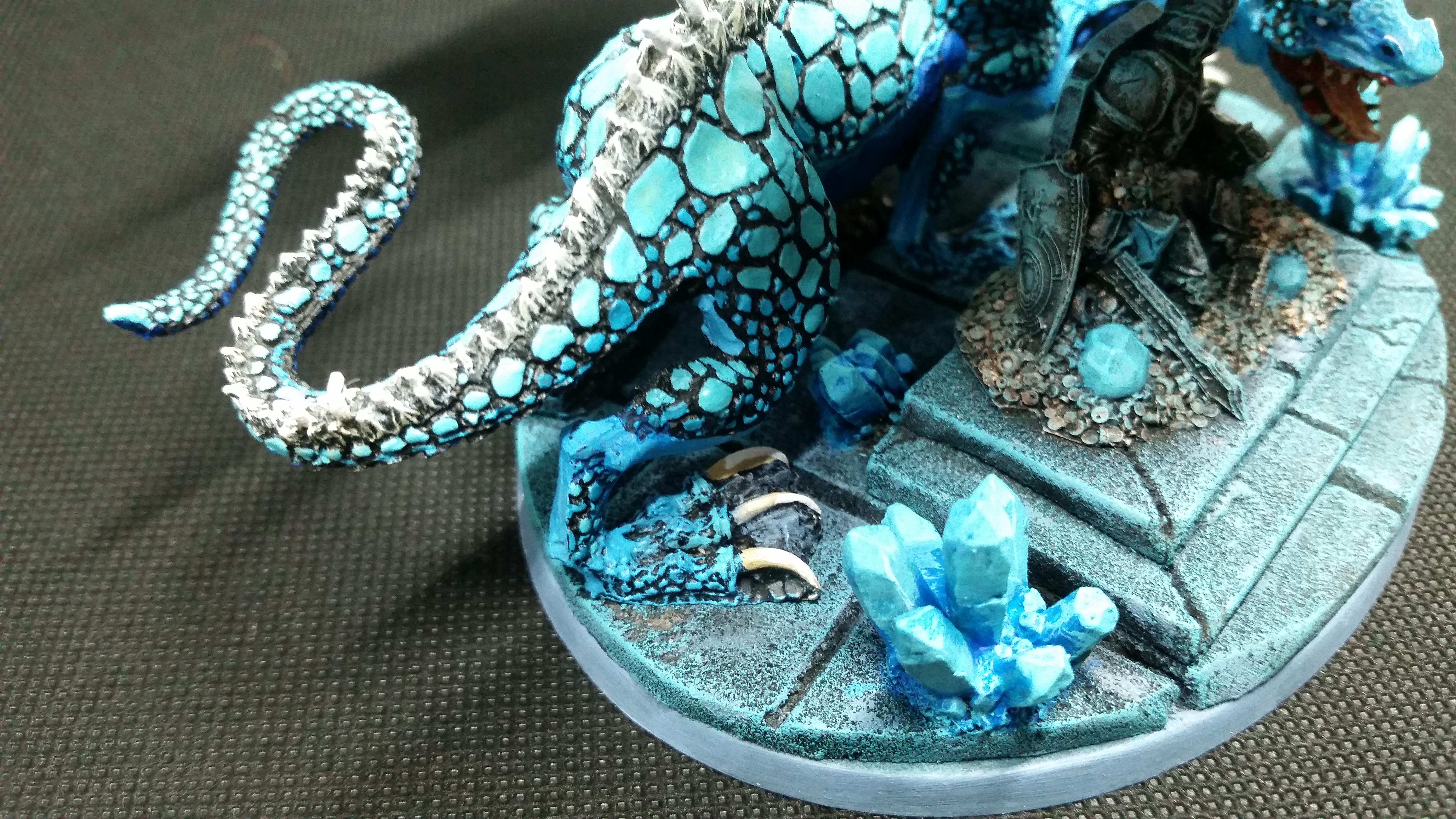 [Andrann i ùan - Confirmé] Le Dragon de Saphyr [Résolu] EVYd4