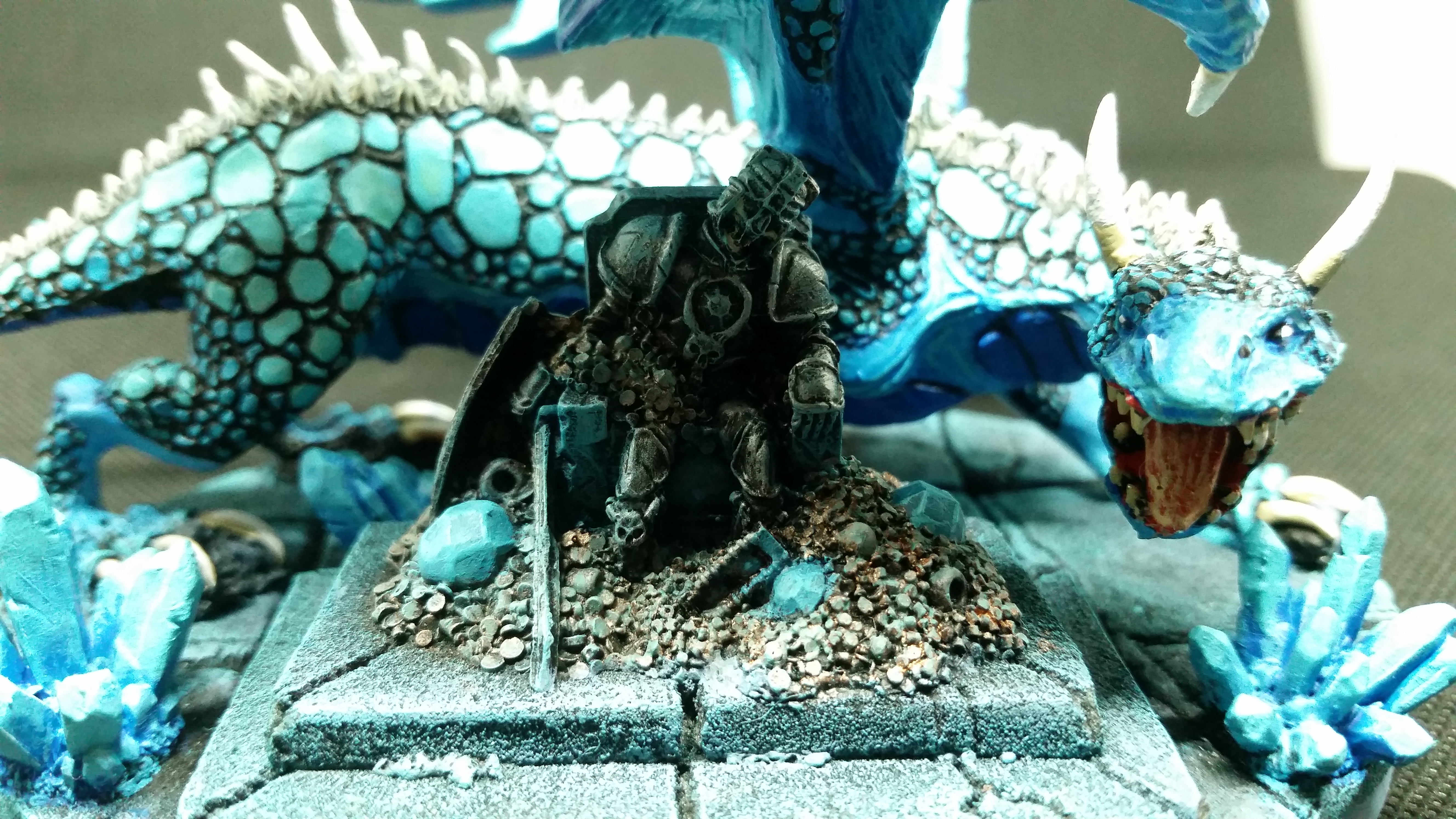 [Andrann i ùan - Confirmé] Le Dragon de Saphyr [Résolu] KeA8l