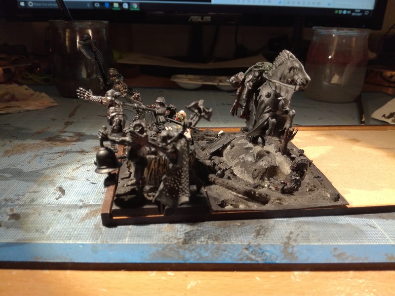 Mon armée des Comtes Vampires - Page 2 Img_2107