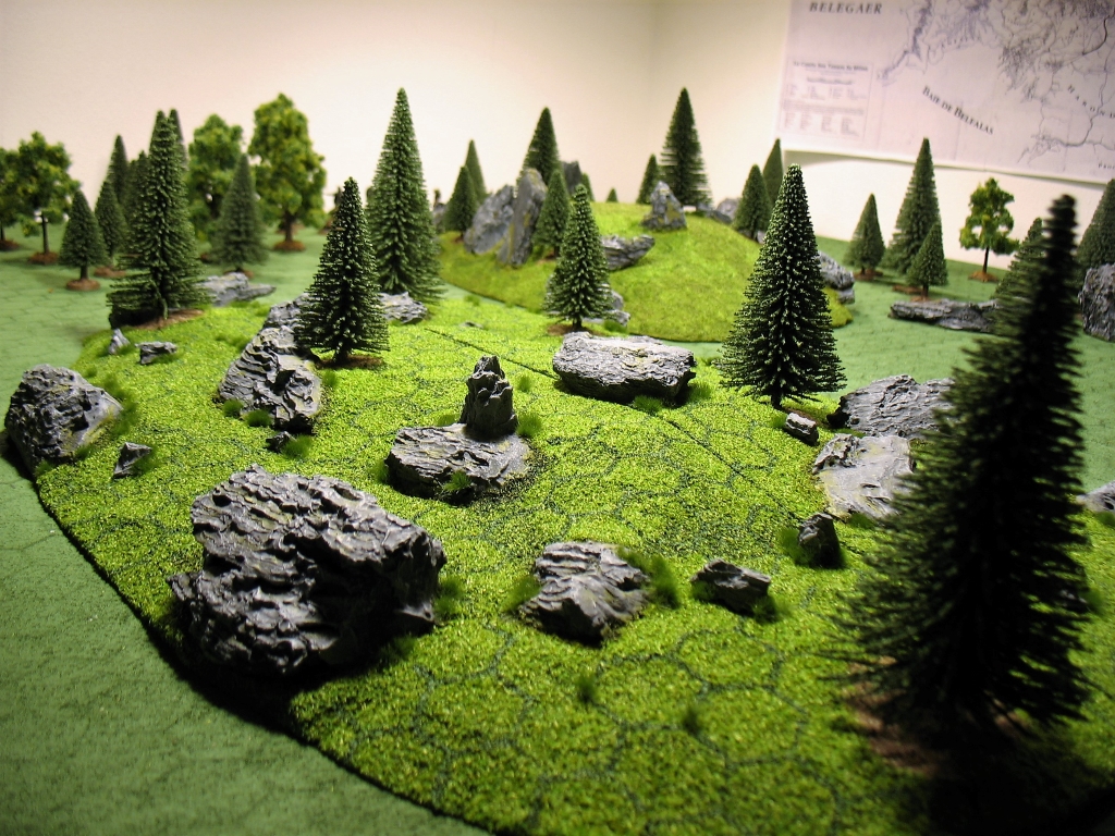 Table de jeu verdoyante Img_3216