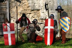 Nouvelles figurines - Page 3 Pavois10