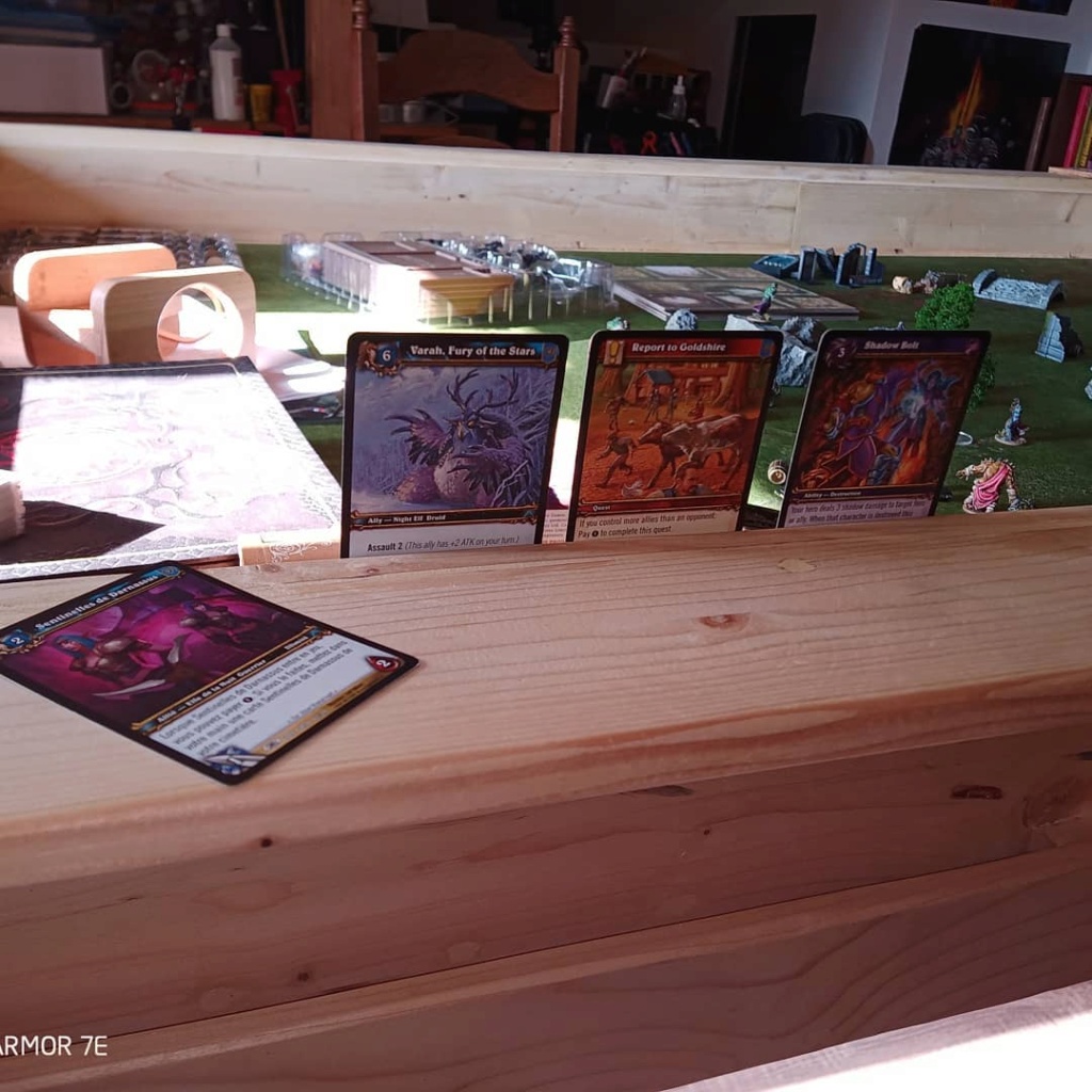 Un peuu de menuiserie dans ce monde de guerre 410