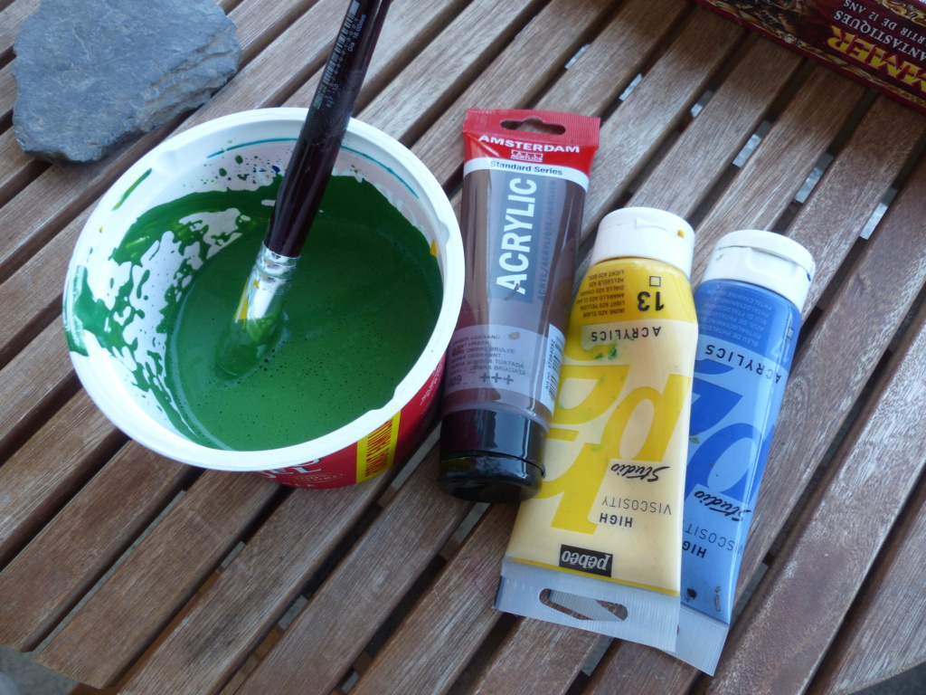 Fabriquer soi-même sa mousse synthétique (soclage, arbres) P1040713